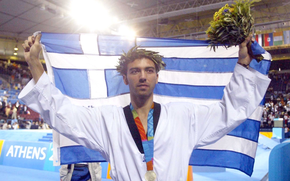 αλέξανδρος-νικολαΐδης-τα-συλλυπητήρ-562091632