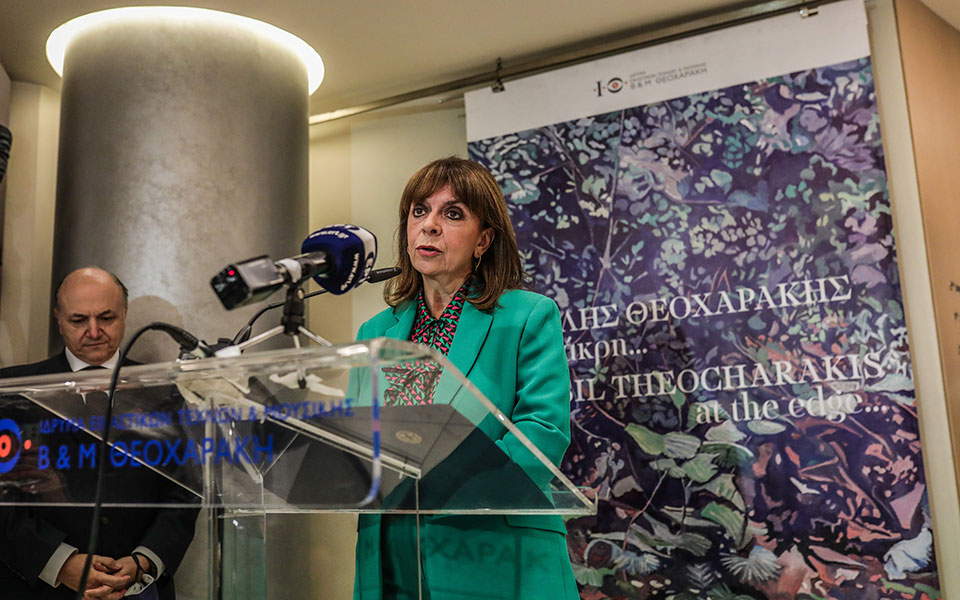 η-κατερίνα-σακελλαροπούλου-εγκαινία-562099603