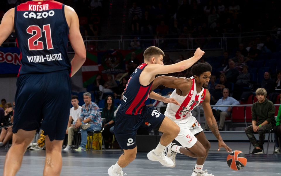 ευρωλίγια-μπασκόνια-ολυμπιακός-92-97-π-562103872