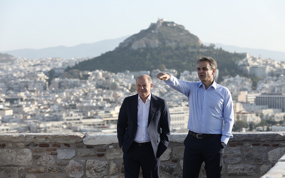 Στην Ακρόπολη Μητσοτάκης και Σολτς (φωτογραφίες)-2