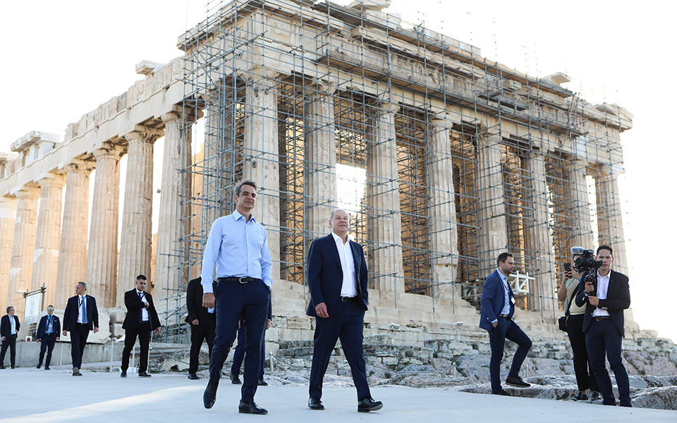 Σε εξέλιξη η συνάντηση Μητσοτάκη – Σολτς στο Μέγαρο Μαξίμου-3