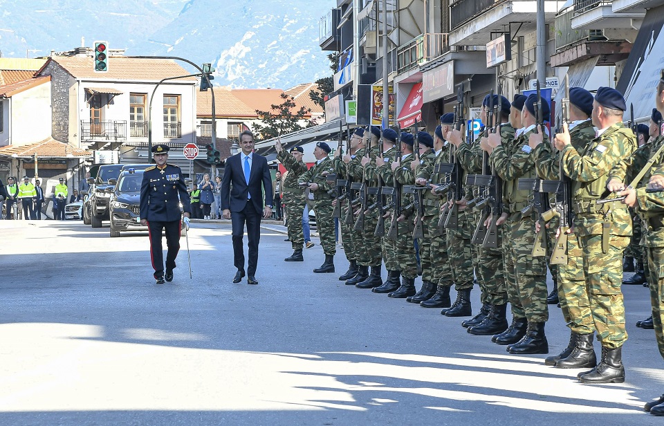 Μητσοτάκης για 28η Οκτωβρίου: Χρέος μας να παραδώσουμε μια πατρίδα πιο ισχυρή-2