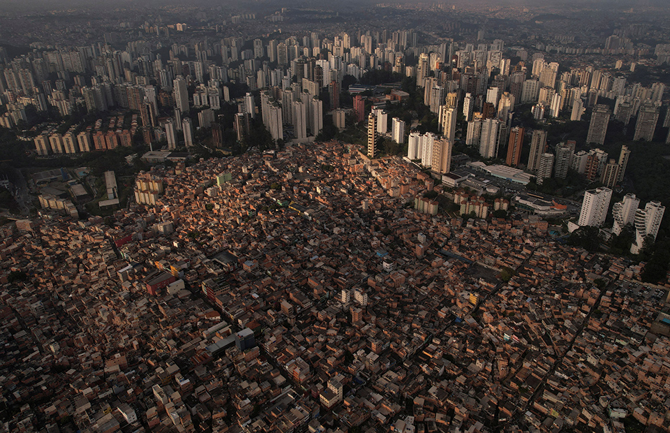 Πλούσιοι και φτωχοί