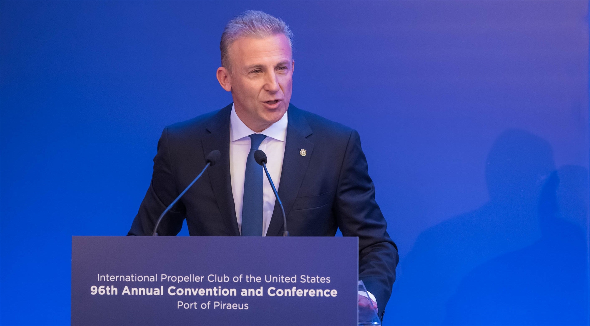 ηγέτες-της-παγκόσμιας-ναυτιλίας-στην-562082377