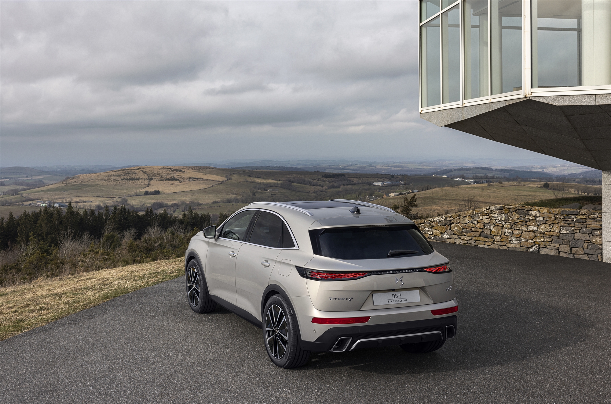 ο-γαλλικός-ορισμός-της-κομψότητας-562082812