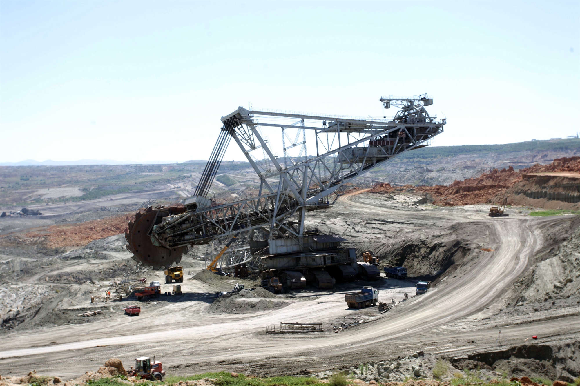 ξαφνικόςέρωτας-μεγάλων-ομίλων-για-τ-562071892