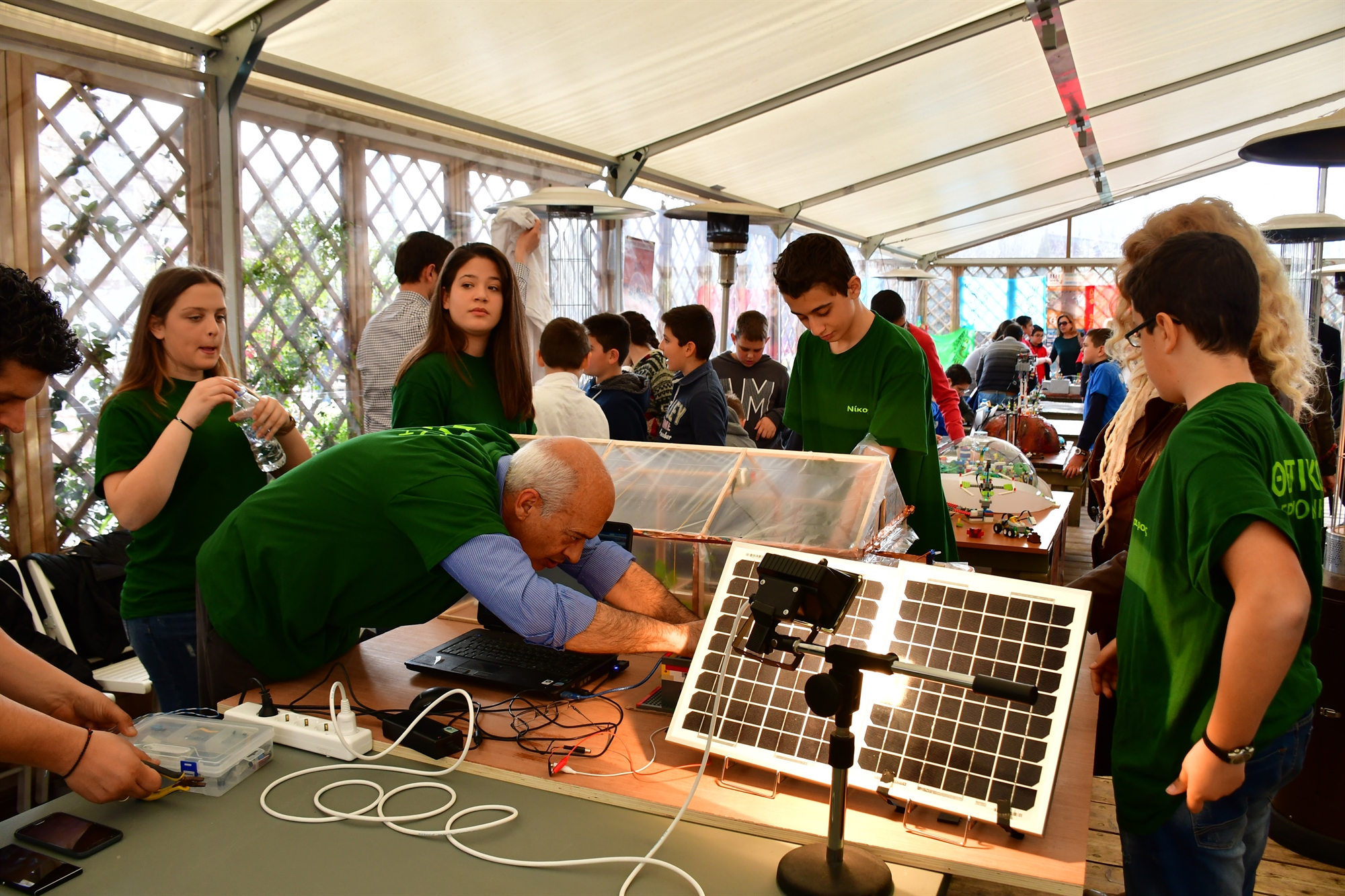 πώς-οι-επιχειρήσεις-θα-βρίσκουν-τους-ε-562071403