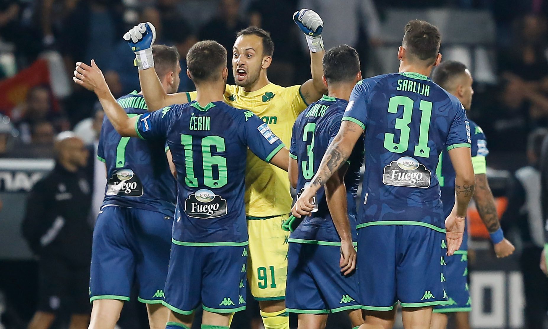 Kαλπάζει ο Παναθηναϊκός, μόνη 2η η ΑΕΚ-1