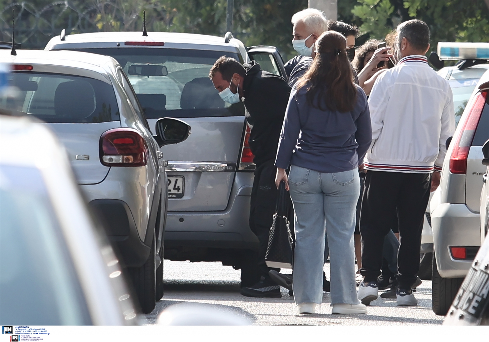 o-επαναλαμβανόμενος-δημόσιος-βιασμό-562103317