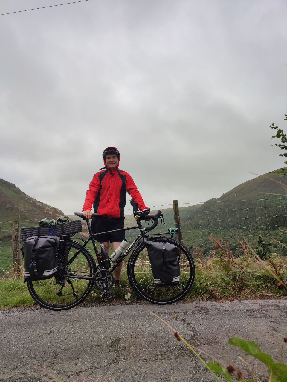 Από το Δουβλίνο στην Αθήνα με ποδήλατο-1