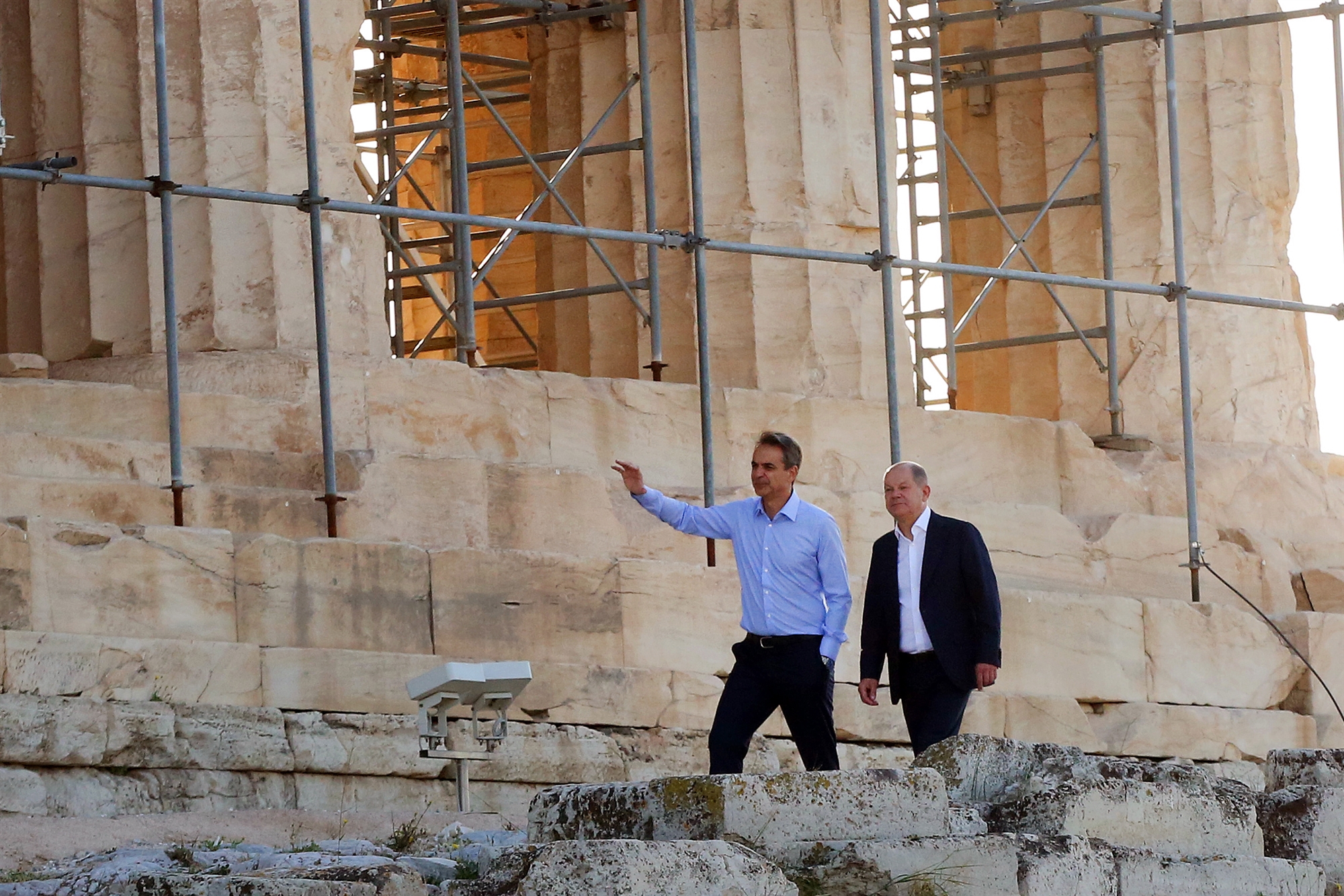 η-ελλάδα-συζητεί-πλέον-επί-ίσοις-όροις-562112419