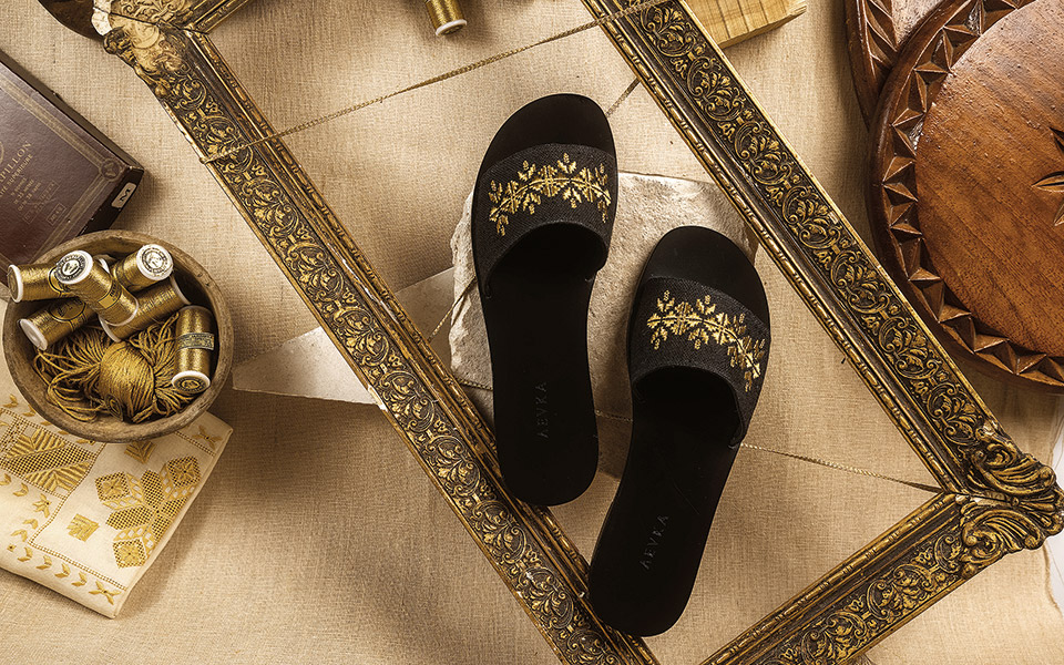 Η καρσάνικη βελονιά της Λευκάδας φέρνει την παράδοση στο σήμερα-6