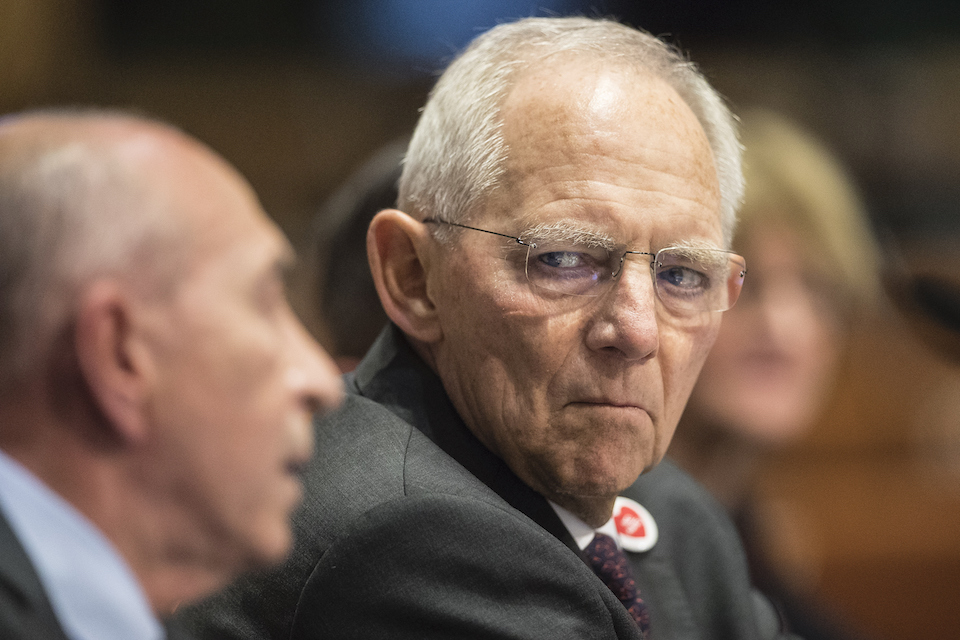 βόλφγκανγκ-σόιμπλε-κακομαθημένη-η-γε-562086484