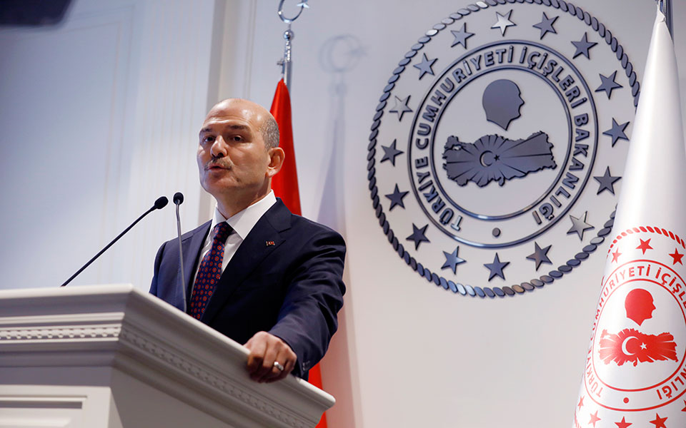 ακραία-πρόκληση-σοϊλού-για-το-μετανασ-562100869