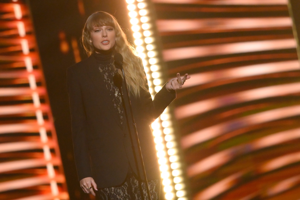 τι-μας-έμαθαν-τα-αμερικανικά-πανεπιστ-562108144