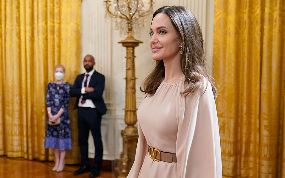 η-αντζελίνα-τζολί-στον-ρόλο-της-μαρίας-562108093