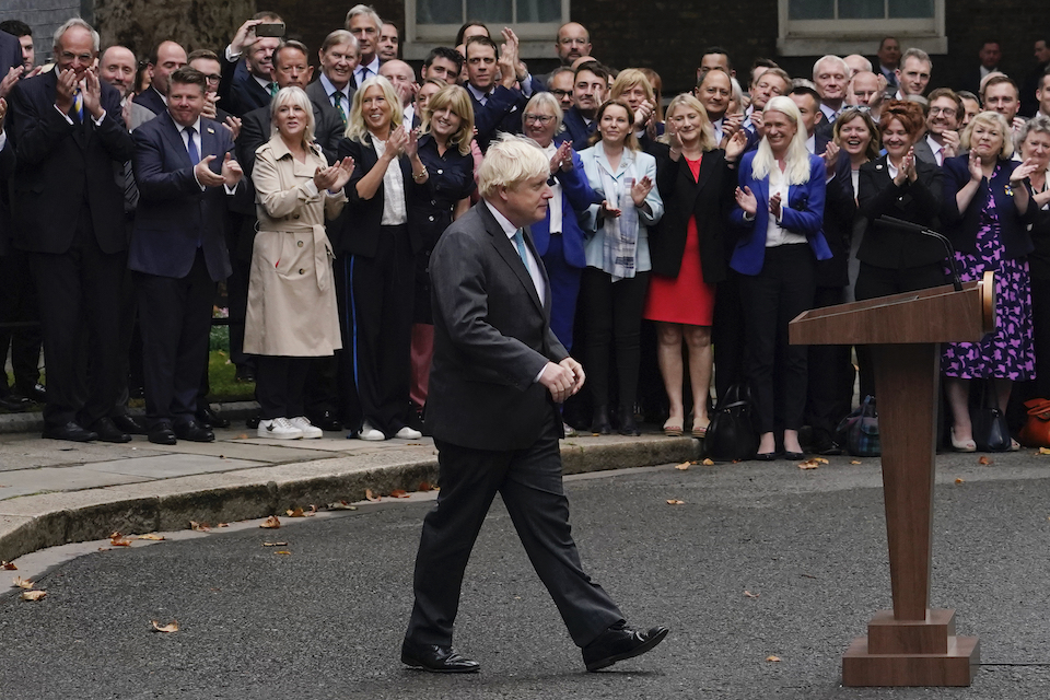 bloomberg-θρύψαλα-τα-όνειρα-επανόδου-του-μπόρ-562085212