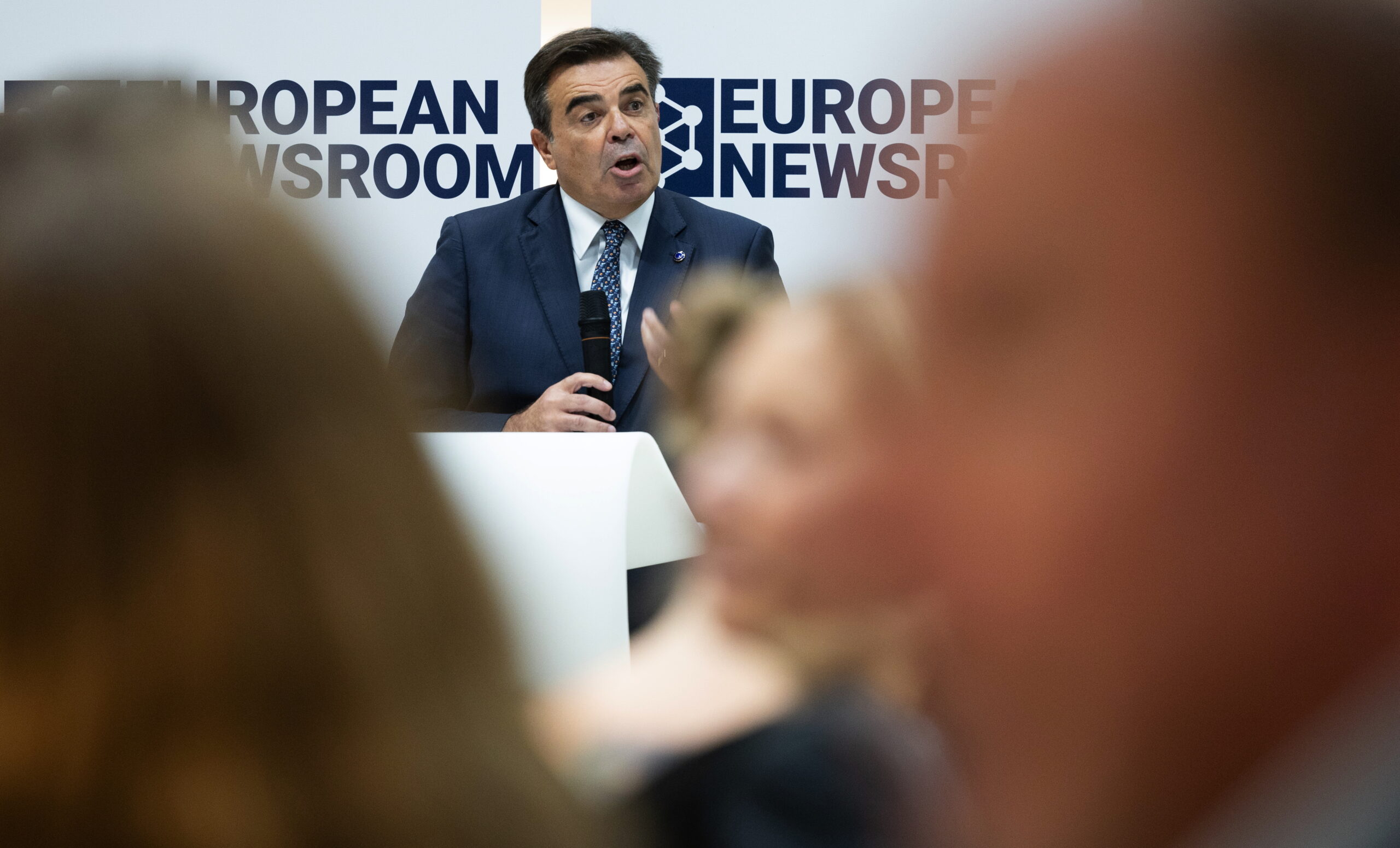 απαισιόδοξα-μηνύματα-από-βρυξέλλες-γ-562114777