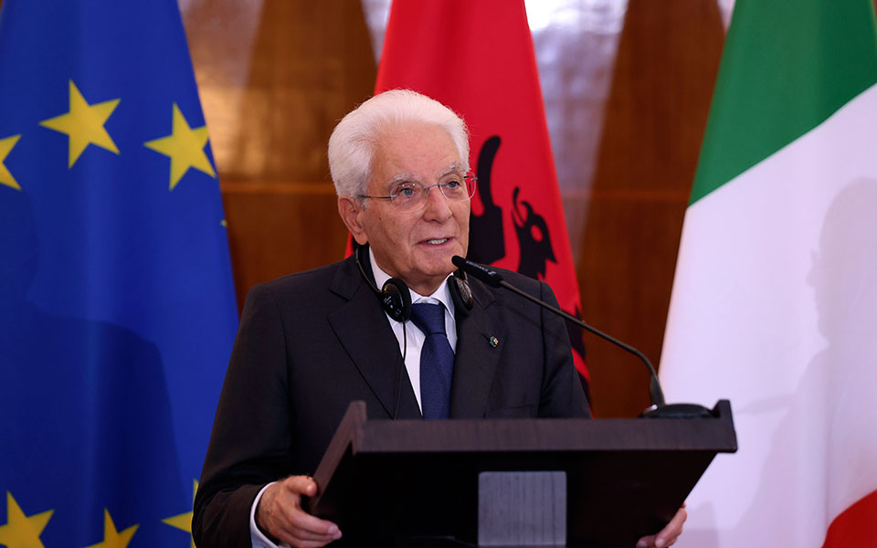 ματαρέλα-η-ιταλία-ξέρει-να-φροντίζει-τ-562082233