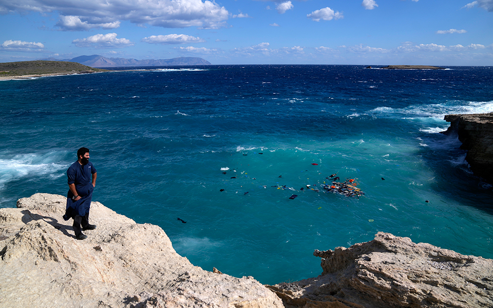 ναυάγια-σε-λέσβο-και-κύθηρα-στους-18-οι-ν-562079239