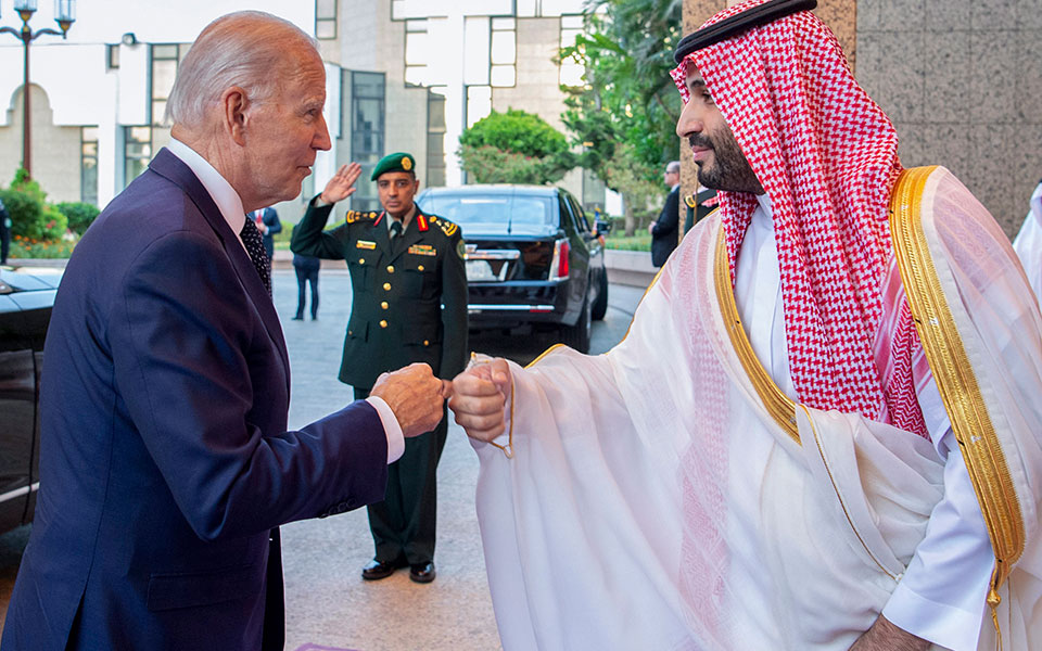 σαουδική-αραβία-η-στήριξη-μέσω-πετρ-562081486