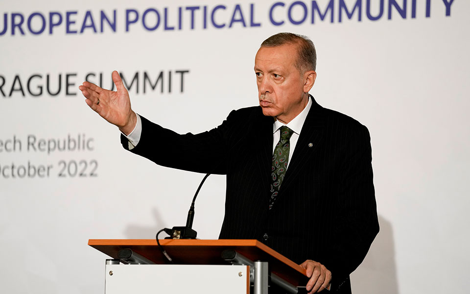 ερντογάν-αρνητική-η-τουρκία-στην-έντα-562079944