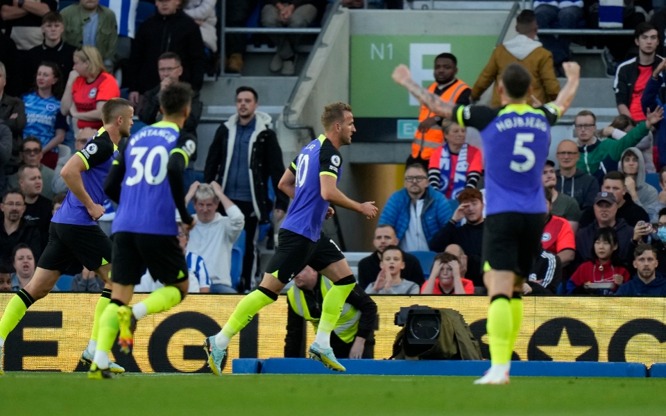 premier-league-επέστρεψε-στις-νίκες-η-τότεναμ-562083919