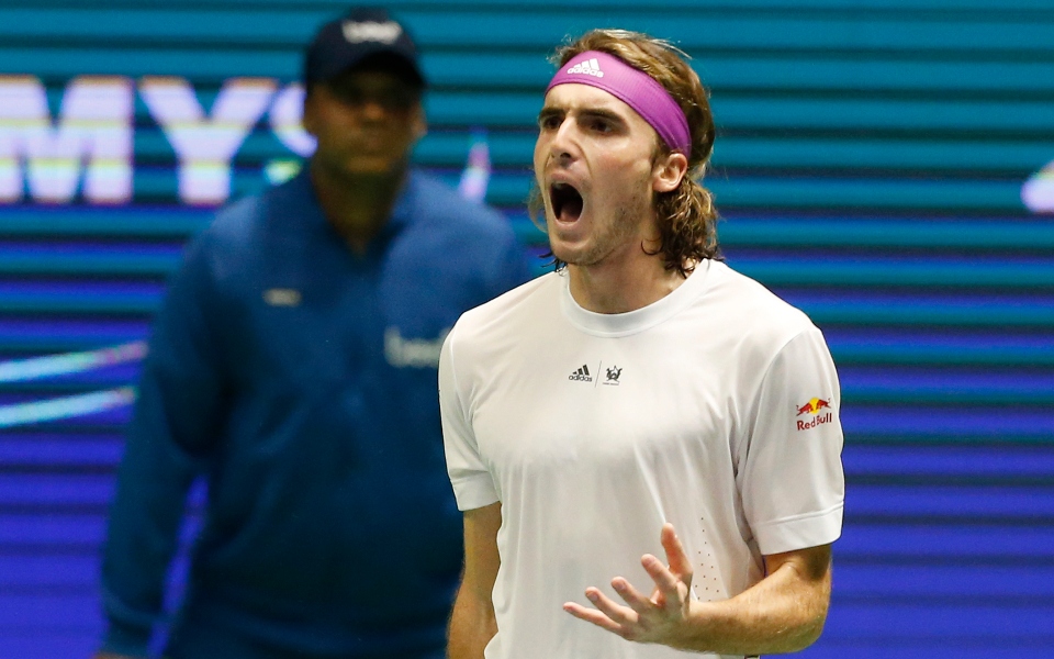 στέφανος-τσιτσιπάς-προκρίθηκε-στον-τ-562105543