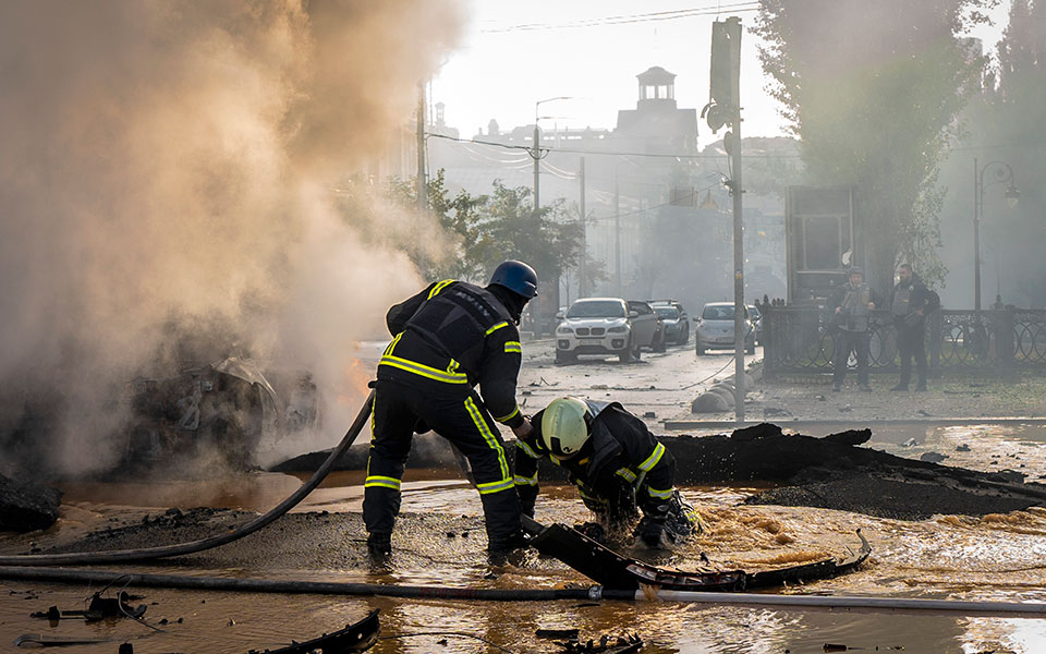 ουκρανία-από-το-εγχειρίδιο-της-συρί-562085332