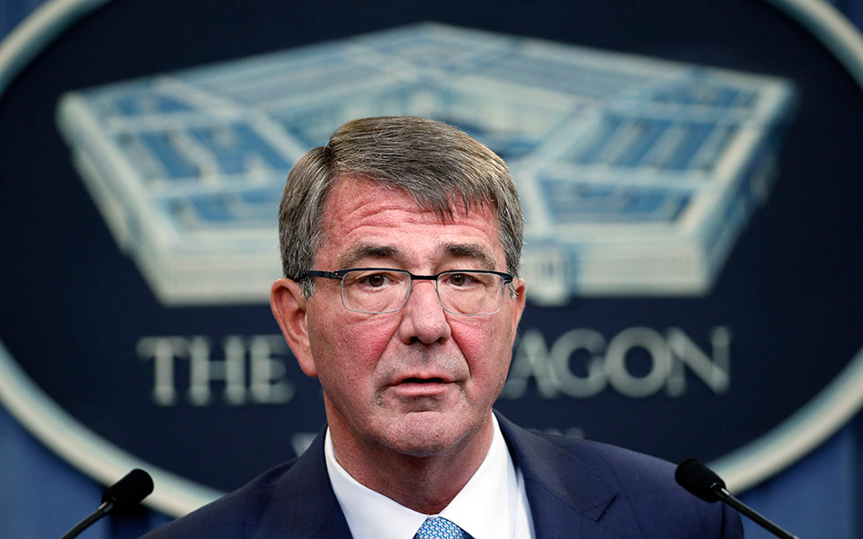 ας-κάρτερ-πέθανε-ο-πρώην-υπουργός-άμυν-562108597