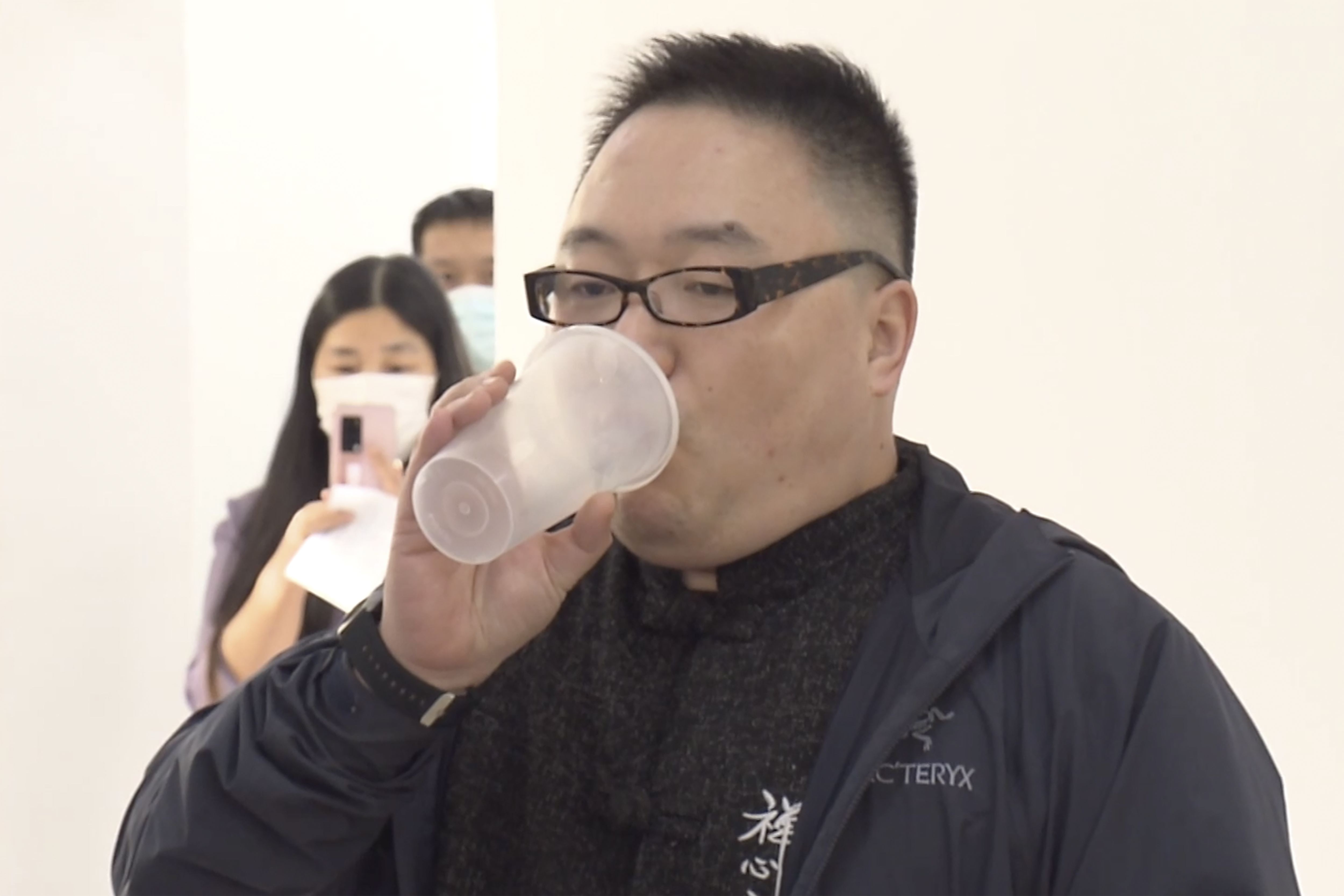 Κορωνοϊός: Παγκόσμιο ντεμπούτο για τα εισπνεόμενα εμβόλια στη Σαγκάη-1