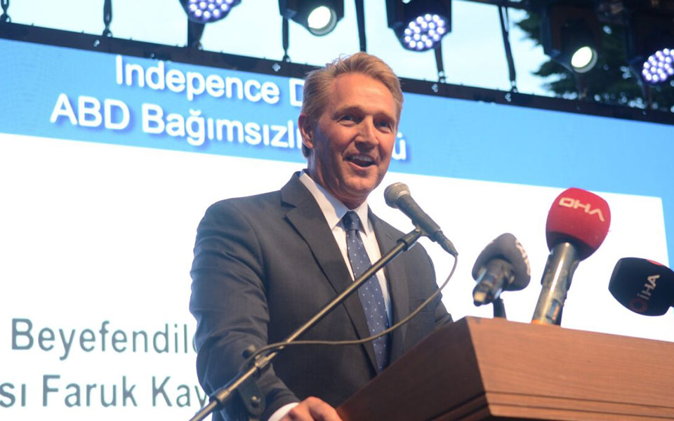 πρέσβης-ηπα-στην-τουρκία-δεν-έχει-αλλά-562097089