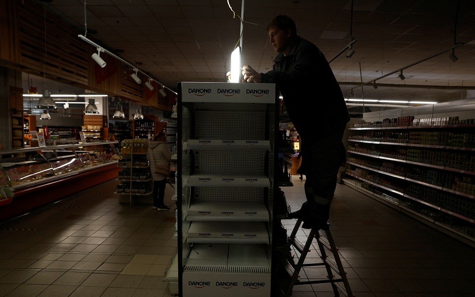 φορτίστε-τα-πάντα-οι-ουκρανοί-ετοι-562100422