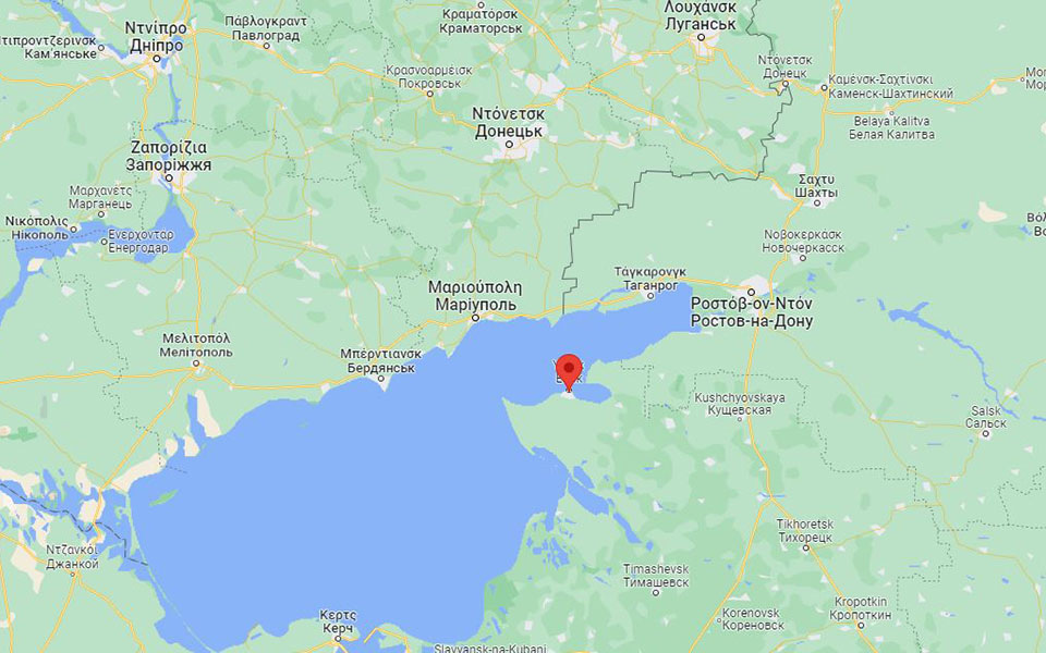 Ρωσία: Συντριβή στρατιωτικού αεροσκάφους σε πολυκατοικία στο Γιέισκ-1