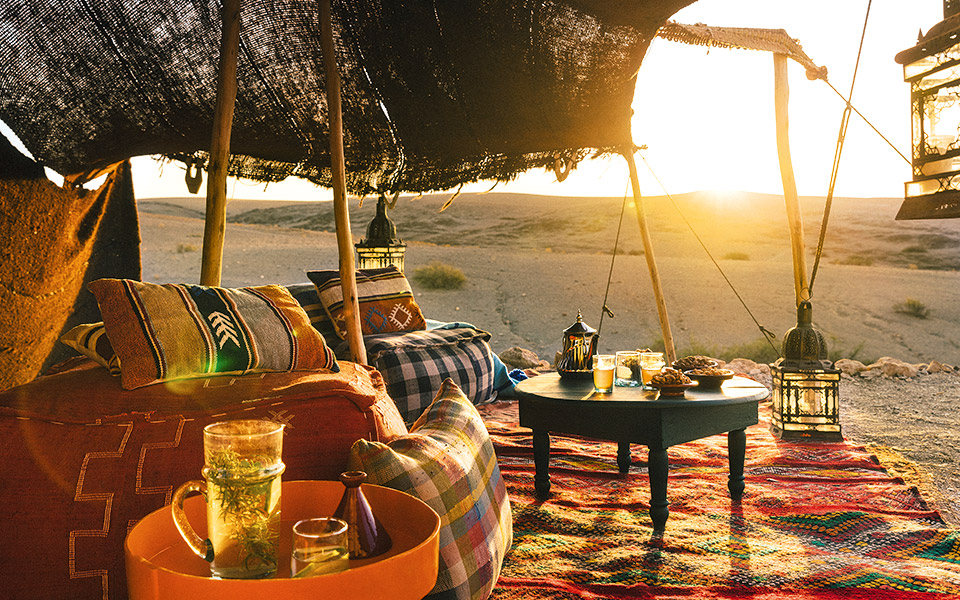 ζήστε-σαν-βεδουίνοι-στο-caravan-agafay-στο-μαρόκο-562111444