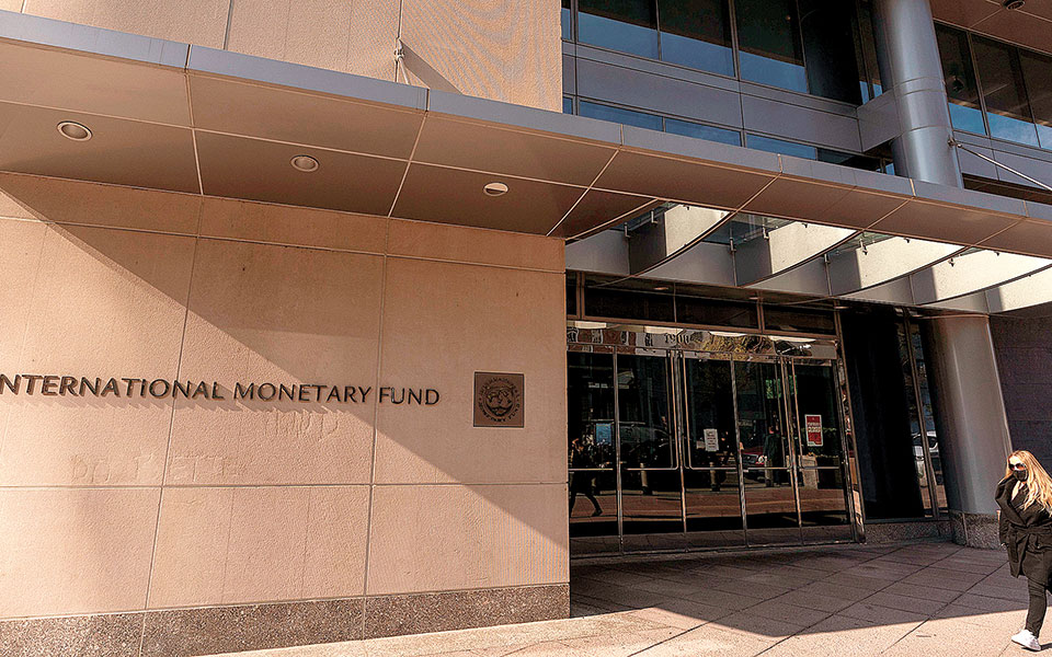 παγίδα-χρέους-από-την-κίνα-σε-πολλές-φτ-562083445