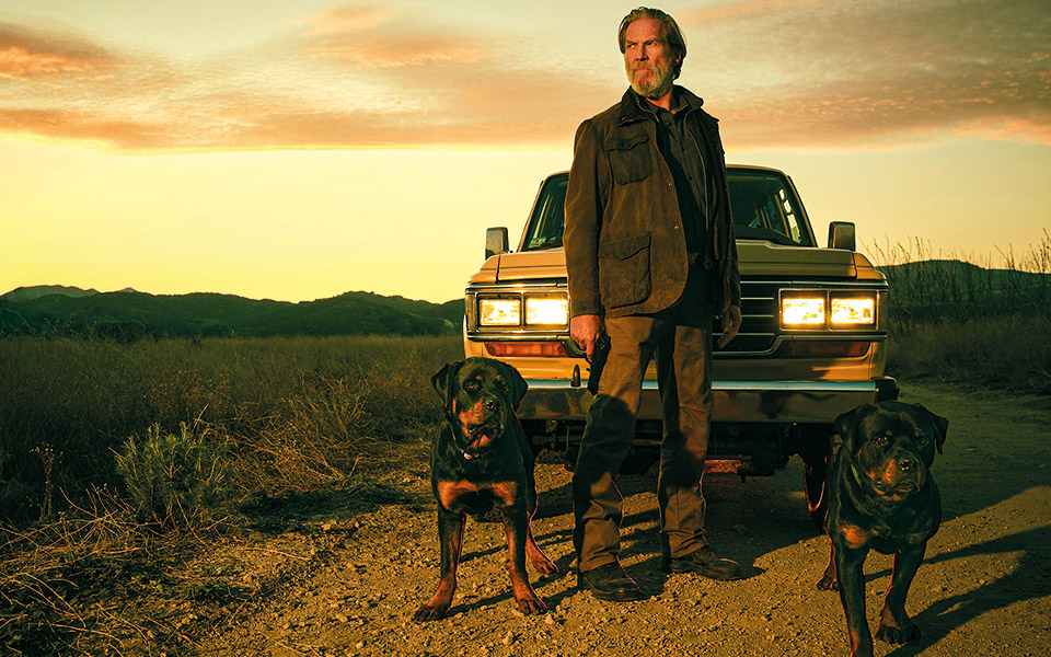 the-old-man-ο-τζεφ-μπρίτζες-κοιτάει-κατάματα-το-562091665