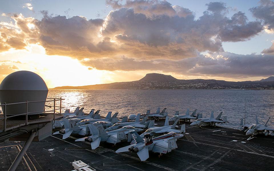 αμερικανική-πρεσβεία-οι-αμυντικοί-δε-562081453