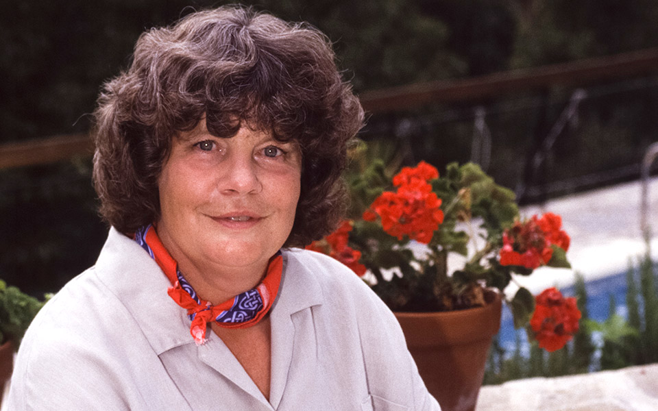 ρομαντισμός-απογευματινό-τσάι-562088560