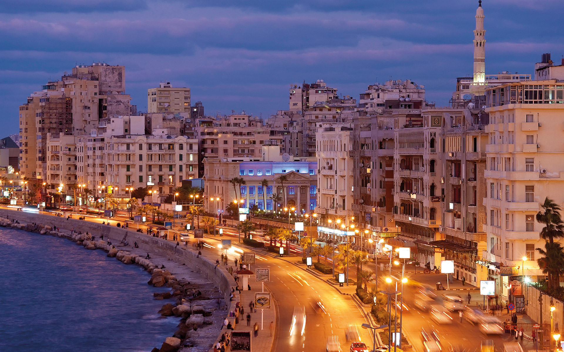 νοσταλγική-αλεξάνδρεια-επιστρέφοντ-562089769