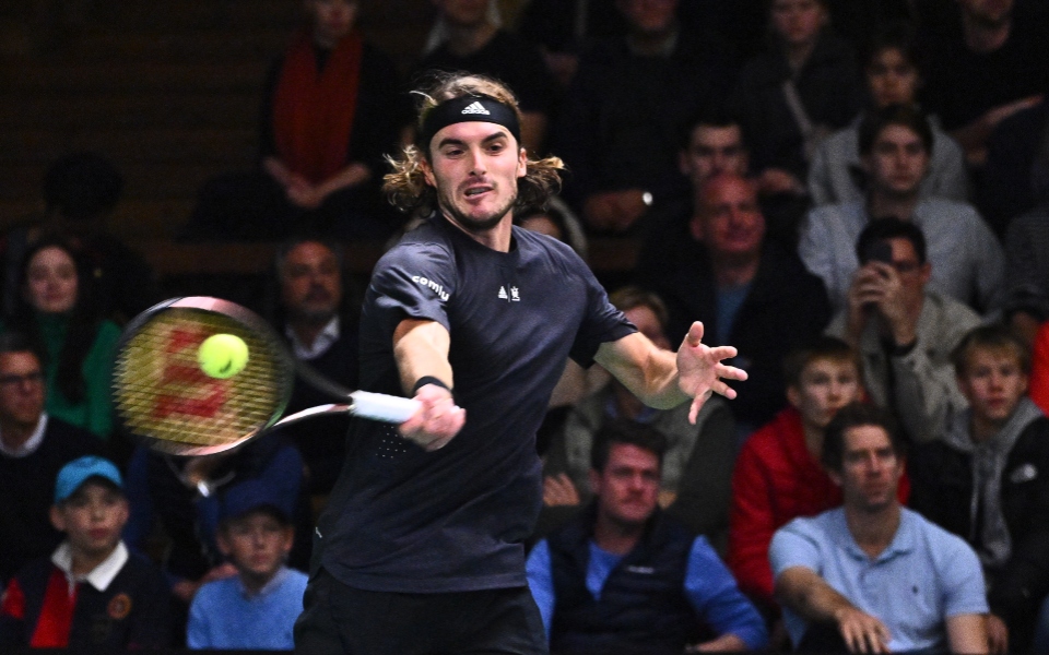 στέφανος-τσιτσιπάς-πρεμιέρα-με-νίκη-σ-562110379