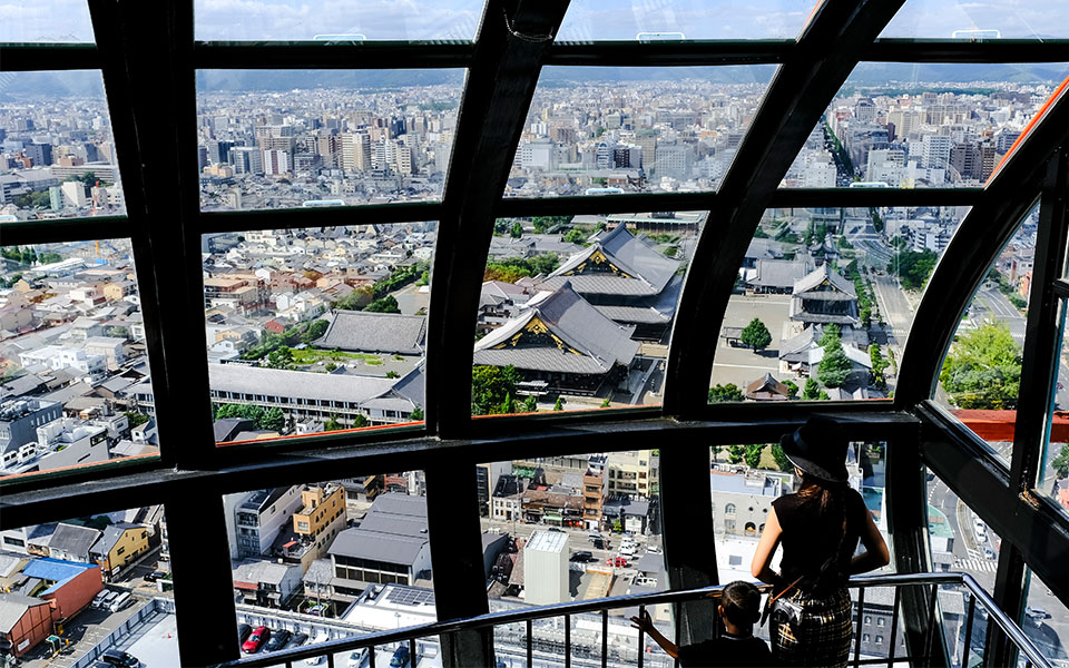 To Κιότο υποδέχεται τους τουρίστες ξανά και θέτει τους όρους του-5