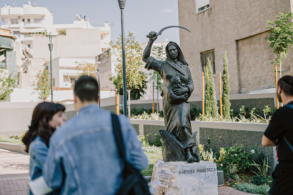 Επόμενη στάση: Μανιάτικα-2