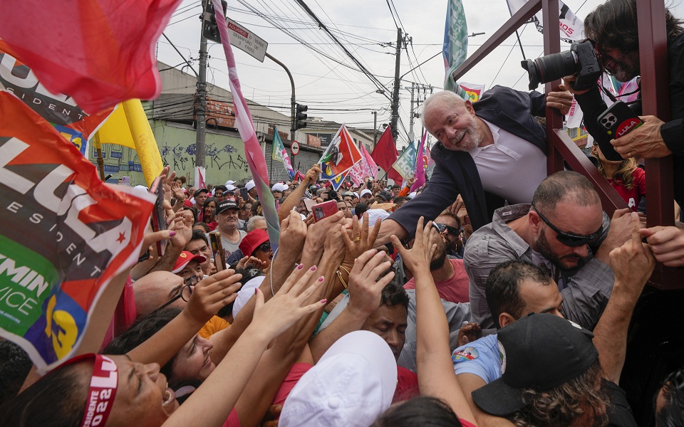 βραζιλία-ο-λούλα-ελπίζει-ο-μπολσονά-562107829