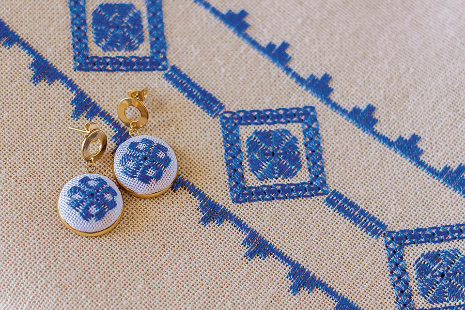 η-καρσάνικη-βελονιά-της-λευκάδας-φέρν-562108465