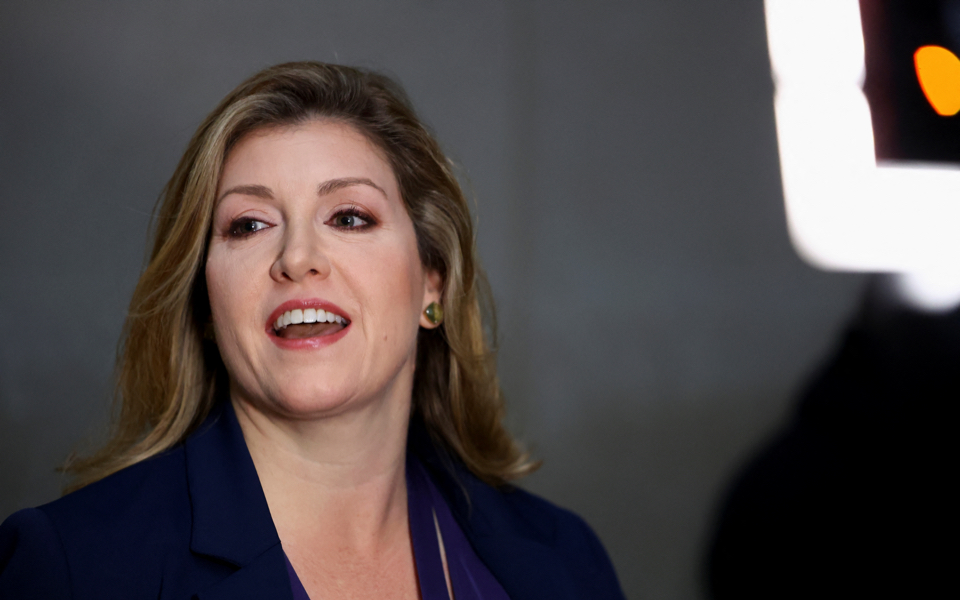 βρετανία-η-πένι-μόρντοντ-ξεπέρασε-τι-562106347