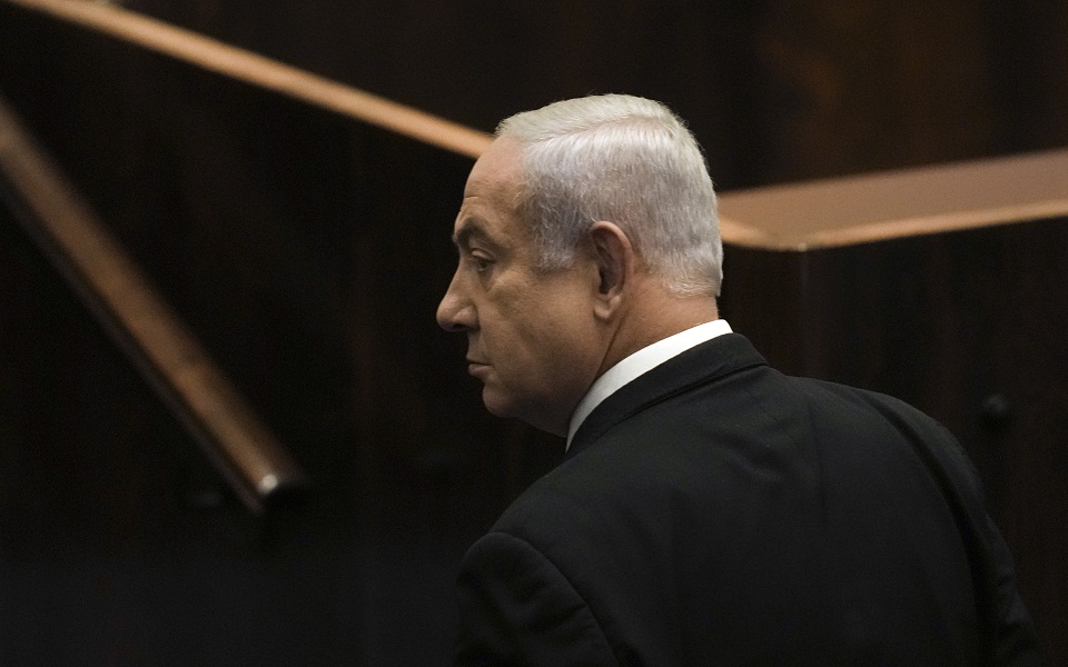 Από τον Πούτιν στον Μπολσονάρο: Οι ηγέτες που γαντζώνονται στην καρέκλα της εξουσίας-6