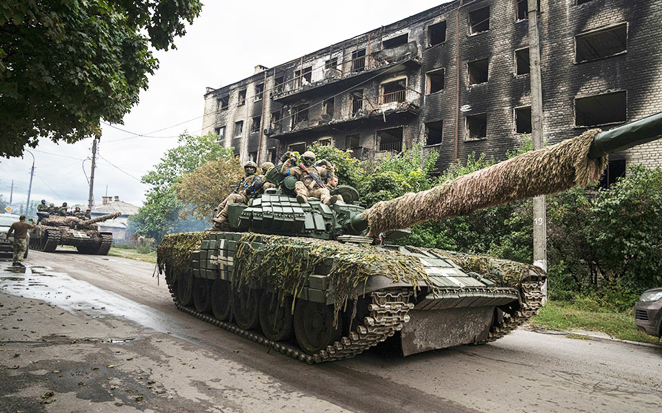 τι-θα-γίνει-με-τους-συνεργάτες-των-ρωσι-562077148