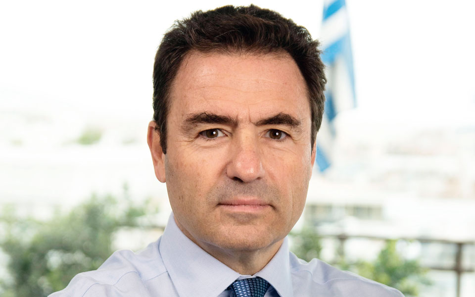 ο-διευθύνων-σύμβουλος-του-ταιπεδ-στην-562072780