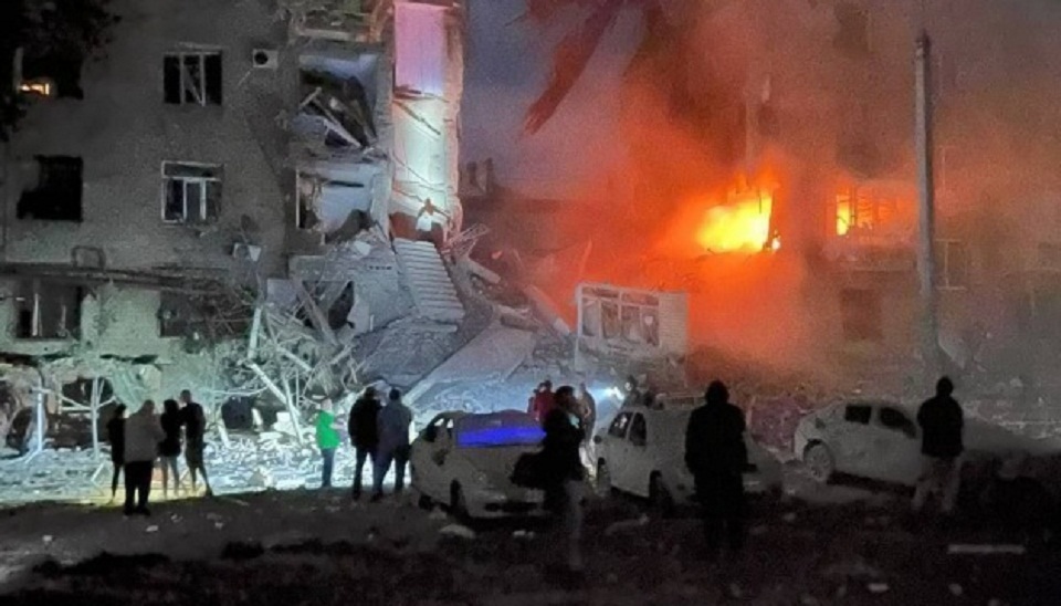 ουκρανία-νέος-βομβαρδισμός-στη-ζαπορ-562084462